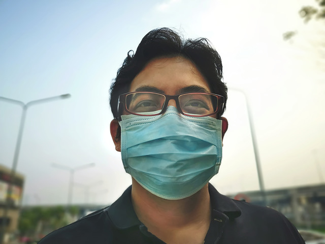 Could Eye Drops and Eyeglasses Prevent COVID?